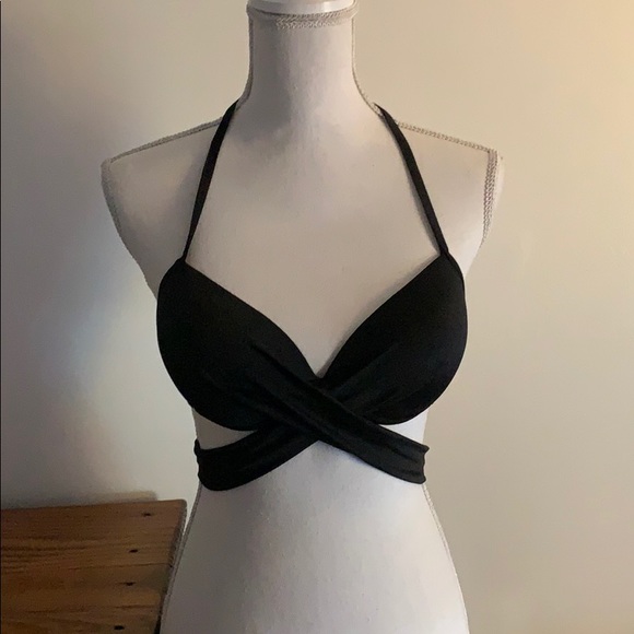 ❌SOLD❌Black bikini top - Picture 2 of 3